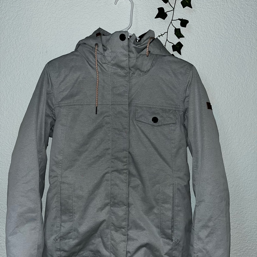 super comfortable ski jacket that is perfect to stay warm and dry.